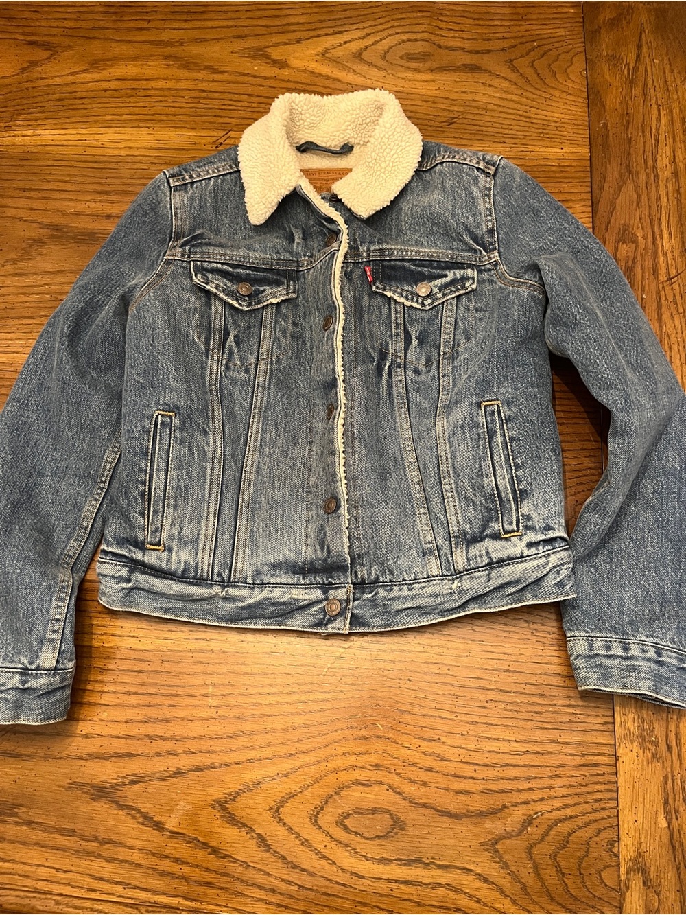 Levi’s Premium Sherpa Trucker Denim Jacket, size small